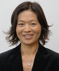 加藤朋子（1969.1.19-），仍然现役