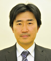 柳时熏（1971.12.8-），仍然现役