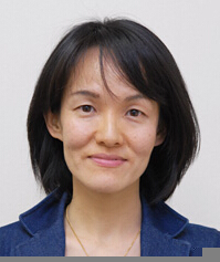 小山荣美（1970.1.3-），仍然现役