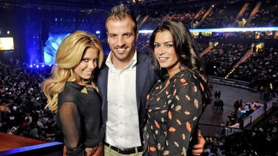 范德法特与妻子双双出轨