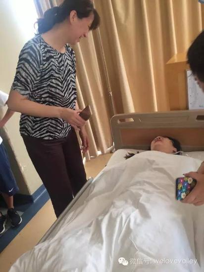 赖导看望杨方旭