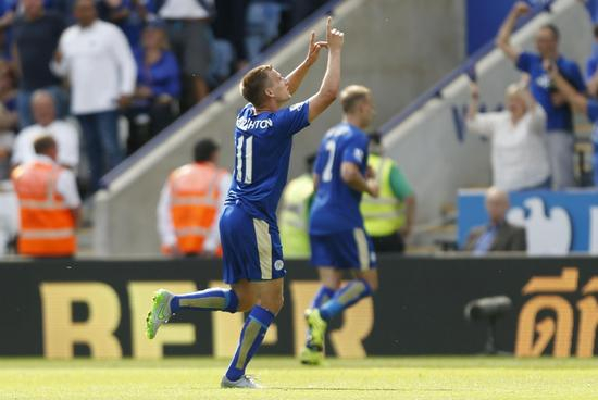 阿尔布莱顿2传1射表现抢眼