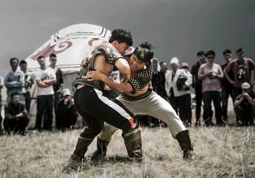 蒙古男儿三艺 博克摔跤