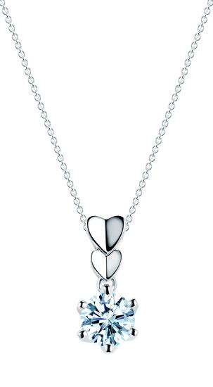 潮宏基珠宝Forevermark®永恒印记全新心蝶系列心之舞美钻吊坠