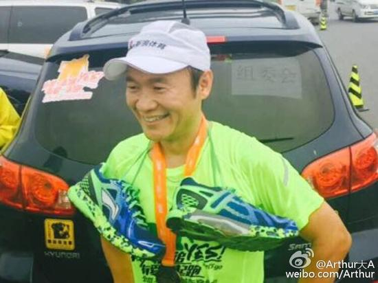 好了，奖励烈骏一下。