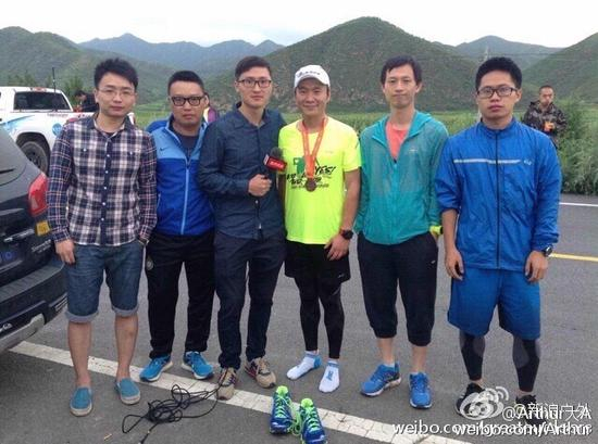 谢谢新浪体育的兄弟们，辛苦了。