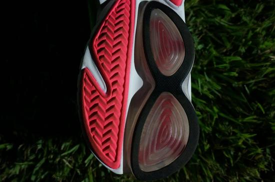 环弓二代的模块化环弓减震结构。