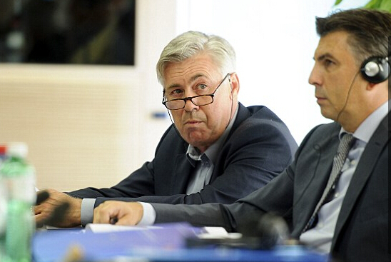 认真的安切洛蒂