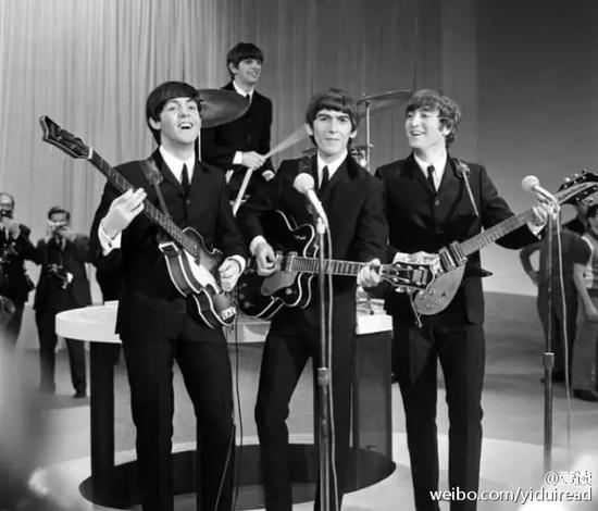 对，这是披头士，造型一点也不披头，简直像小虎队。