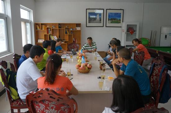 沟通交流现场。