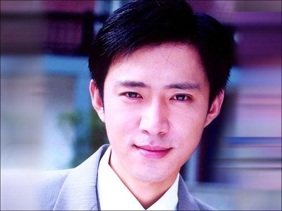 高鑫在《情深深雨濛濛》中出演的尓豪