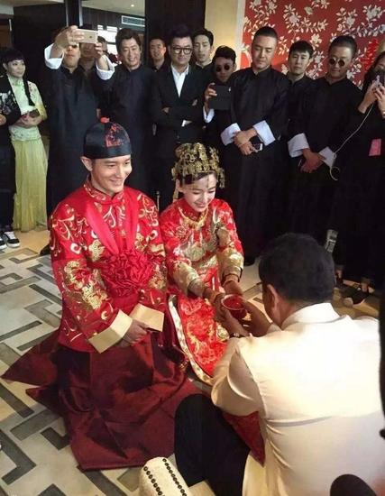 中式装扮拜见父母