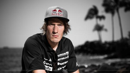 男子卫冕冠军。