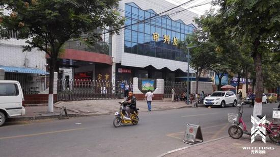 ▲安阳县法院。从这里往南不到50米，就是爆炸发生处