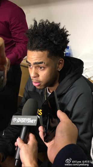 拉塞尔本场12投4中