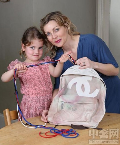 老佛爷别哭，我以后不会给你丢脸的