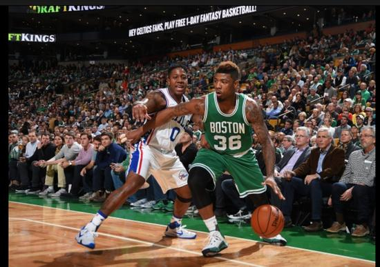 年轻的凯尔特人没有球星但人人皆兵