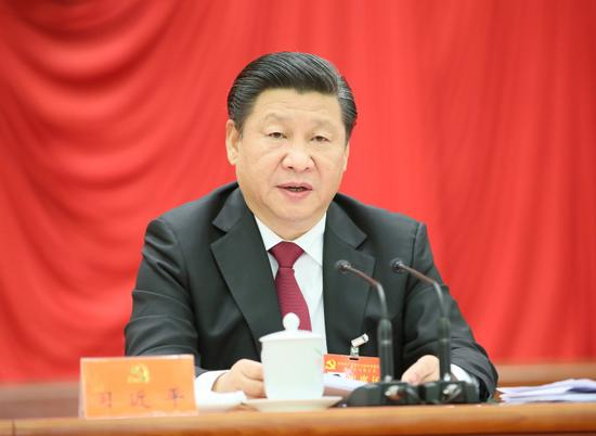 　　图为：中国共产党第十八届中央委员会第五次全体会议，于2015年10月26日至29日在北京举行。中央委员会总书记习近平作重要讲话。