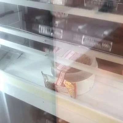  “松屋”牛肉饭自动贩卖机。推特网友图