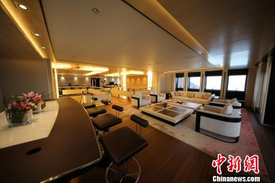 超级游艇Illusion Plus（幻想号）内景 邓中昆 摄