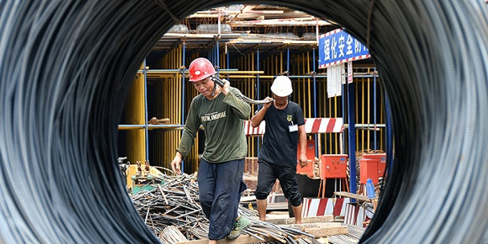 学者:社保费改由税务征收 不妨对中小企业网开