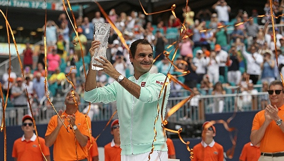 费德勒在迈阿密大师赛夺得第101冠。图片来源：视觉中国