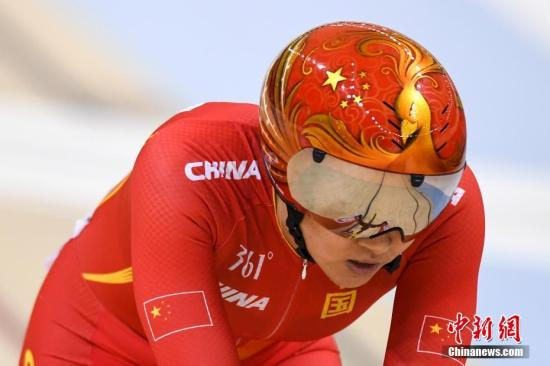 中国选手钟天使比赛中