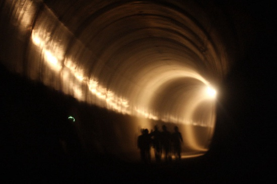 2008年2月27日，北京地铁4号线的一条隧道。当时，4号线还未全线铺轨。2009年9月28日，4号线开通运营。