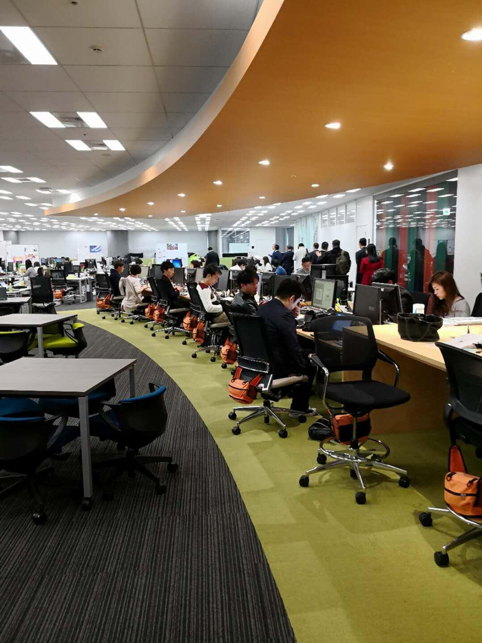 “弹幕鼻祖”——日本NICONICO公司办公区。