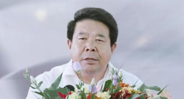 杨国文