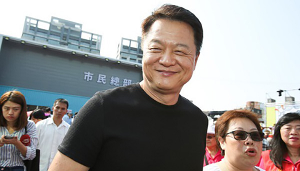 前台北县长周锡玮