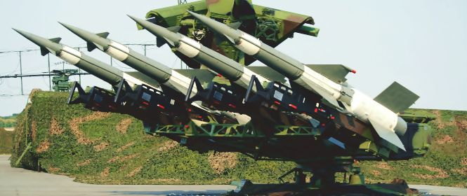 图为印巴边境的S-125防空导弹，印度目前主要装备的国土防空系统还是落后的S-125 这些系统早已落后于时代