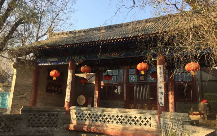 ▲11月21日，修缮后的曲沃县西海村龙王庙大殿。新京报记者 张惠兰 摄