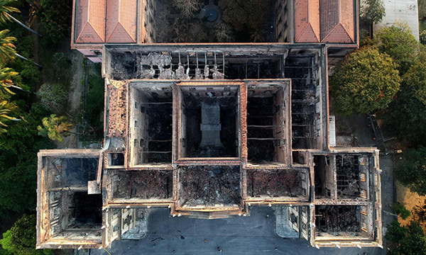 火后的巴西国家博物馆