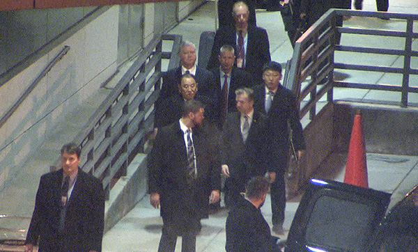 　　当地时间2019年1月18日，美国华盛顿，朝鲜劳动党中央副委员长兼统一战线部长金英哲抵达美国华盛顿，开启访美之旅。视觉中国 图