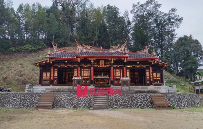 　　普照堂 &nbsp;严雨程 摄