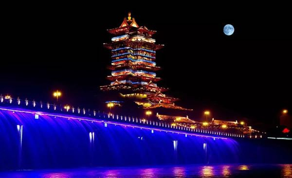 位于四川省绵阳市龟山之巅的越王楼