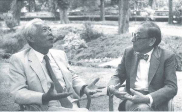 1980年代，赵无极与贝聿铭（右）