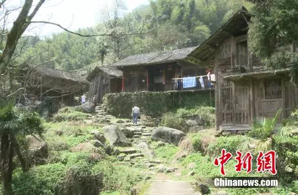  谢红军的家。莫凡摄