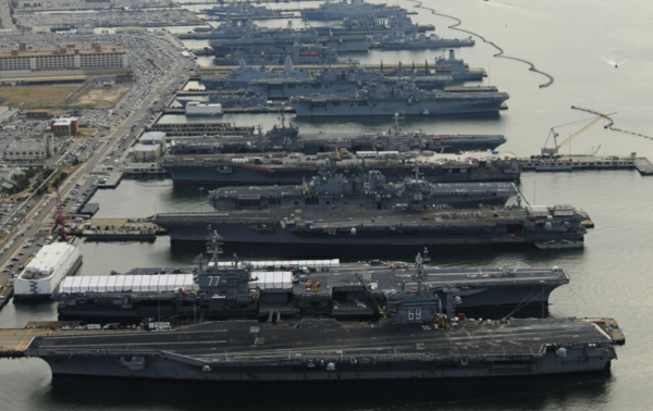 虽然美国拥有世界上最强大的航母战斗群，但由于各种主客观原因，其部署水平却在不断下降。