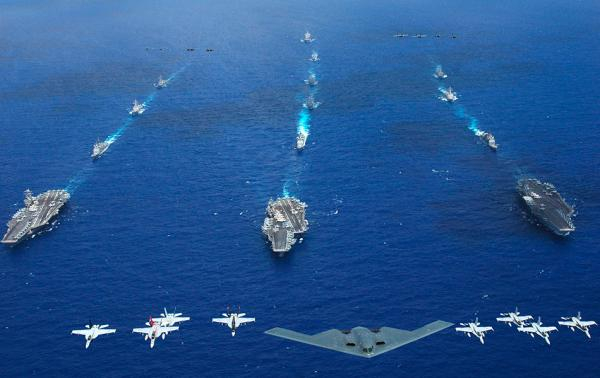 美国航母是美国战略力量投射的象征。