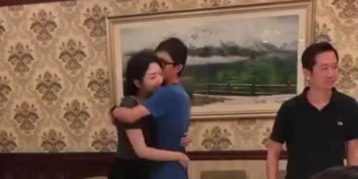 方正证券饭局不雅照各方最新回应:马军被券商