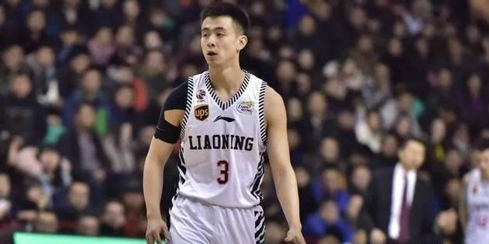 CBA季后赛首场比赛后,辽宁球迷称惨胜如败,你