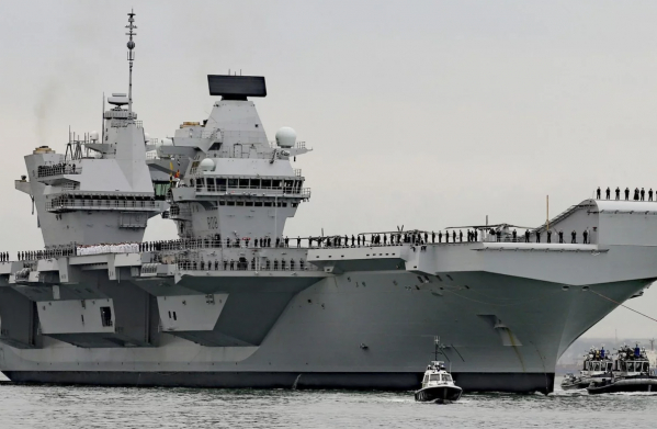  资料图：英国海军新航母“伊丽莎白女王”号