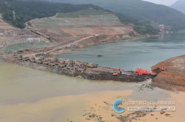  大藤峡水利枢纽工程成功实现截流。&nbsp; 本文图片 中国水利网&nbsp;