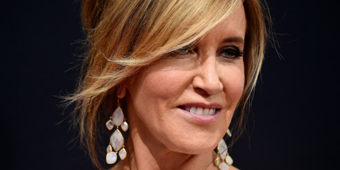 美国名校招生舞弊案进展:16名家长被起诉 追加