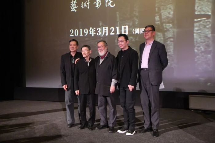 仲代达矢对话濮存昕:人生三件事,出生、生存和死亡_新浪新闻