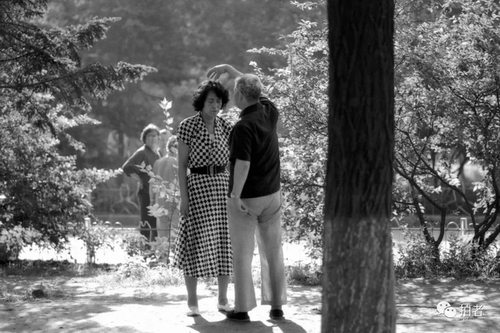 ▲1992年，哈尔滨，气功能治病吗？