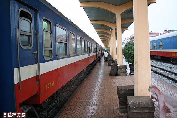  越南中部地区的火车站&nbsp; 图自“日经中文网”
