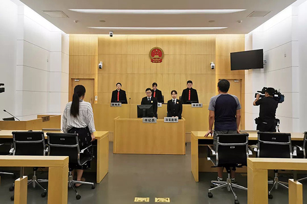 庭审现场。本文图片均为&nbsp; 上海一中院供图